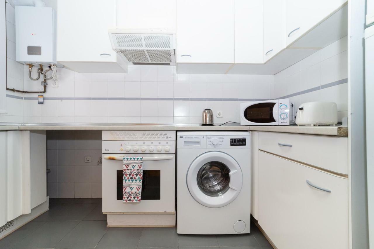 Apartamentos Plaza De Espana Madrid Kültér fotó