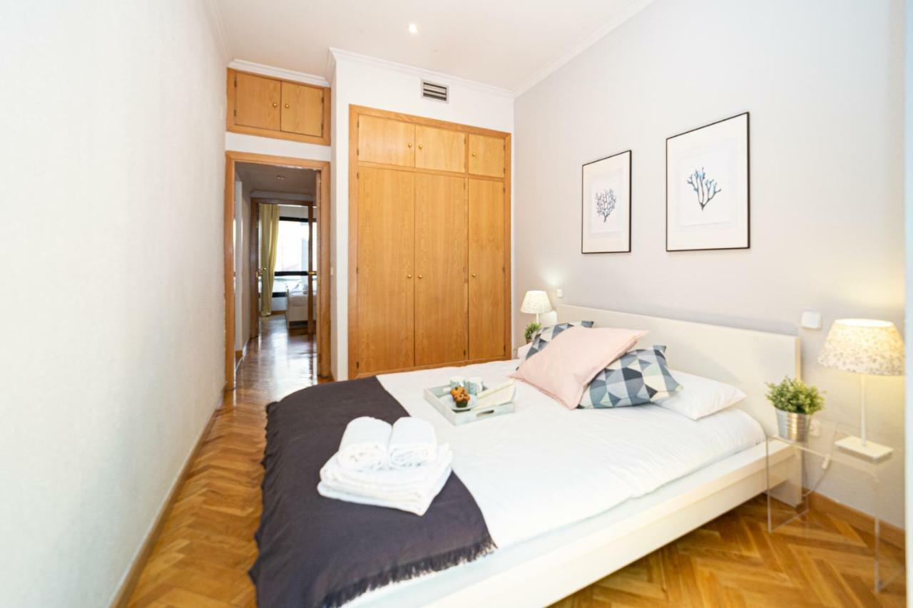 Apartamentos Plaza De Espana Madrid Kültér fotó