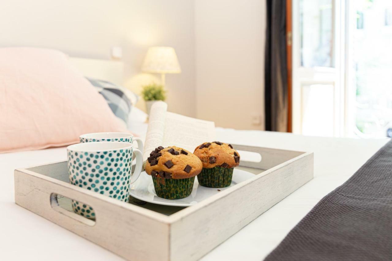 Apartamentos Plaza De Espana Madrid Kültér fotó